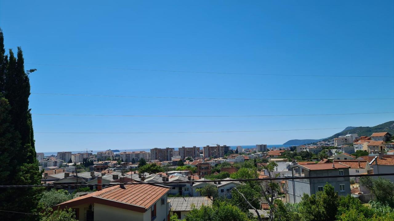 Family Apartment-Dilorena 巴尔 外观 照片