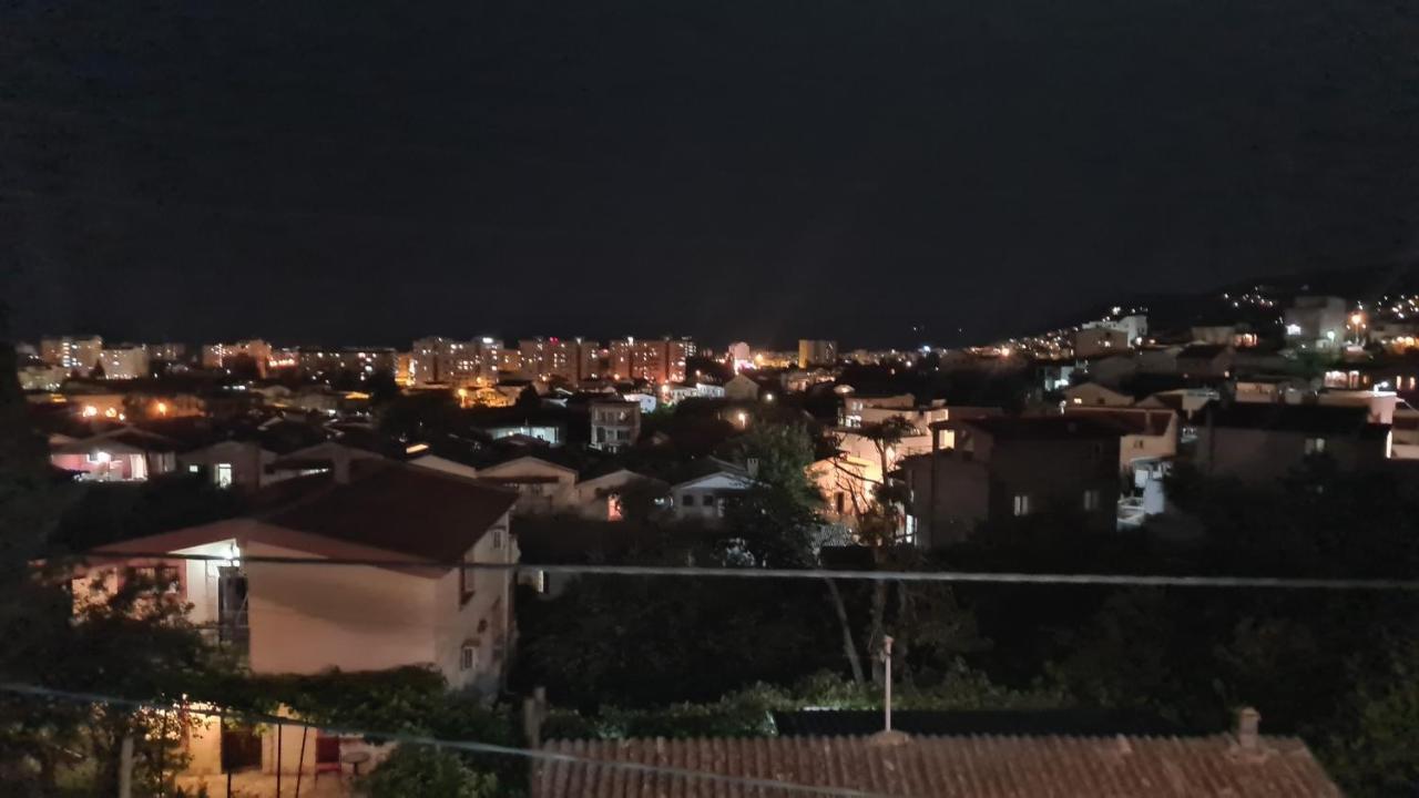 Family Apartment-Dilorena 巴尔 外观 照片