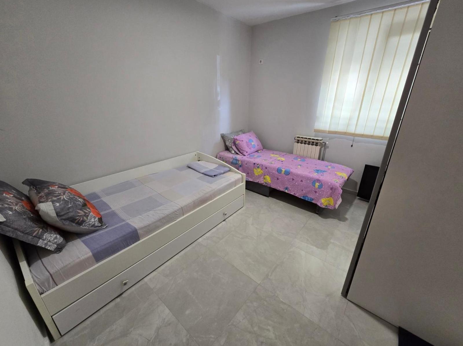 Family Apartment-Dilorena 巴尔 外观 照片